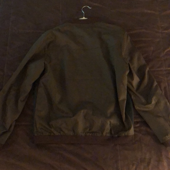 Lightweight Bomber Jacket - Picture 3 of 3